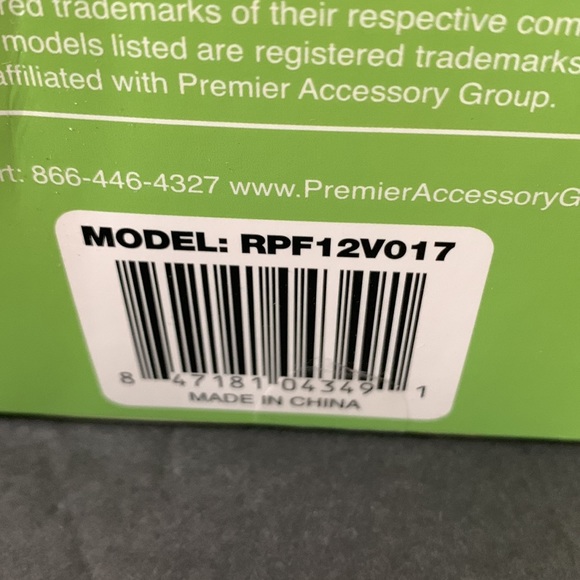 Road Proof Power Inverter 130W 3.1 amp NIB - Picture 6 of 6